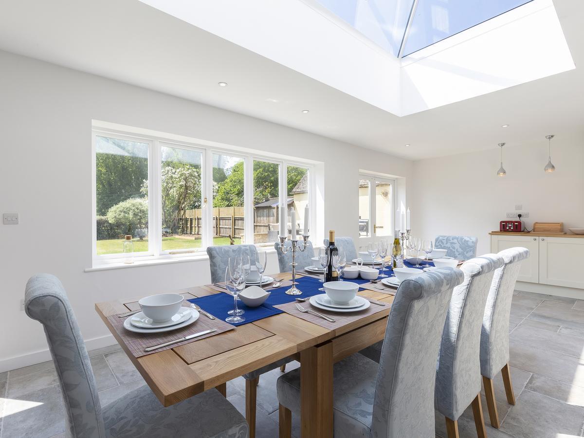 Villa South Winds Bourton-on-the-Water Exterior foto